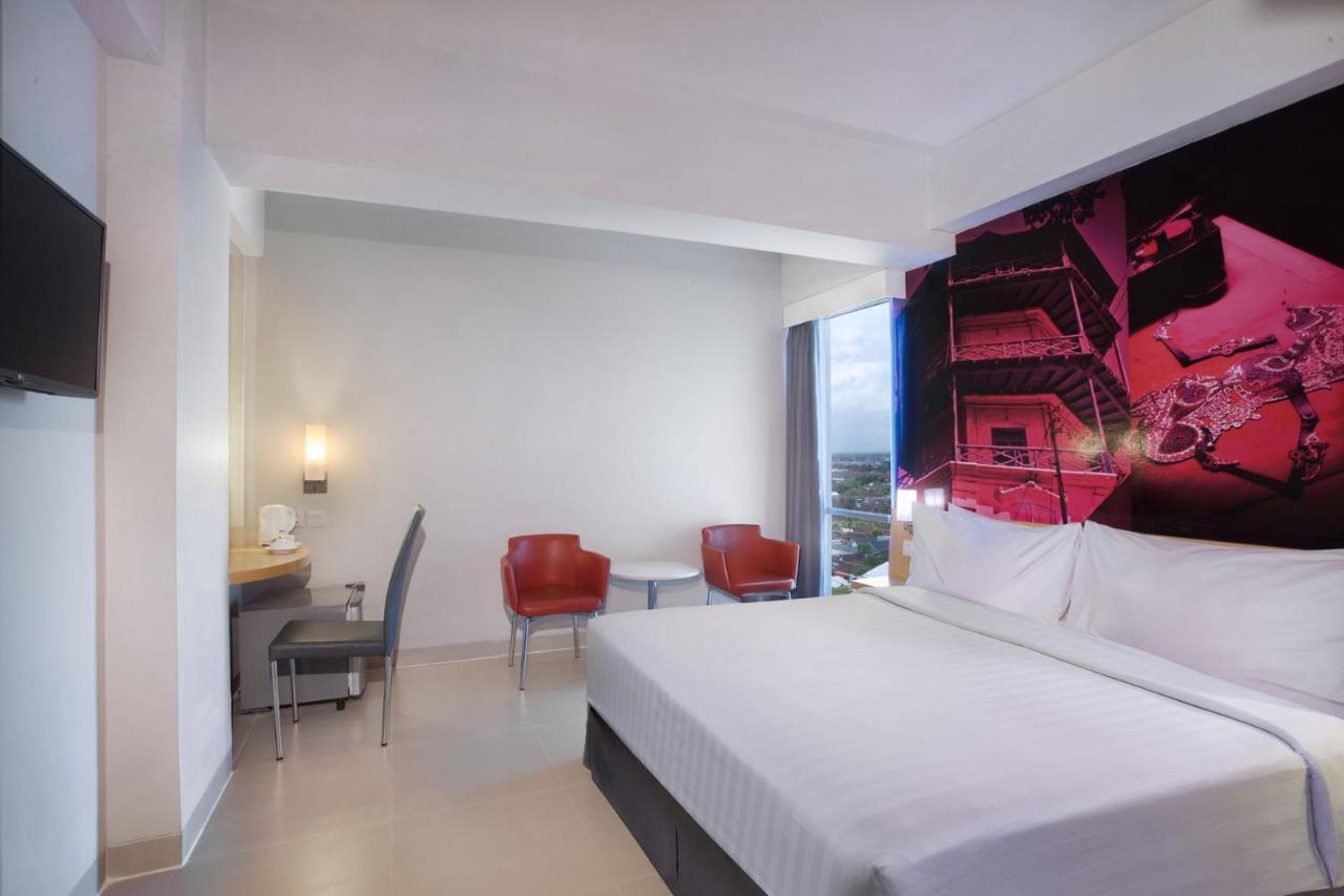 Favehotel Solo Baru Exteriör bild