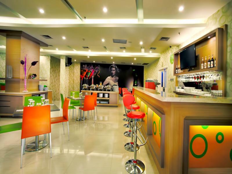 Favehotel Solo Baru Exteriör bild