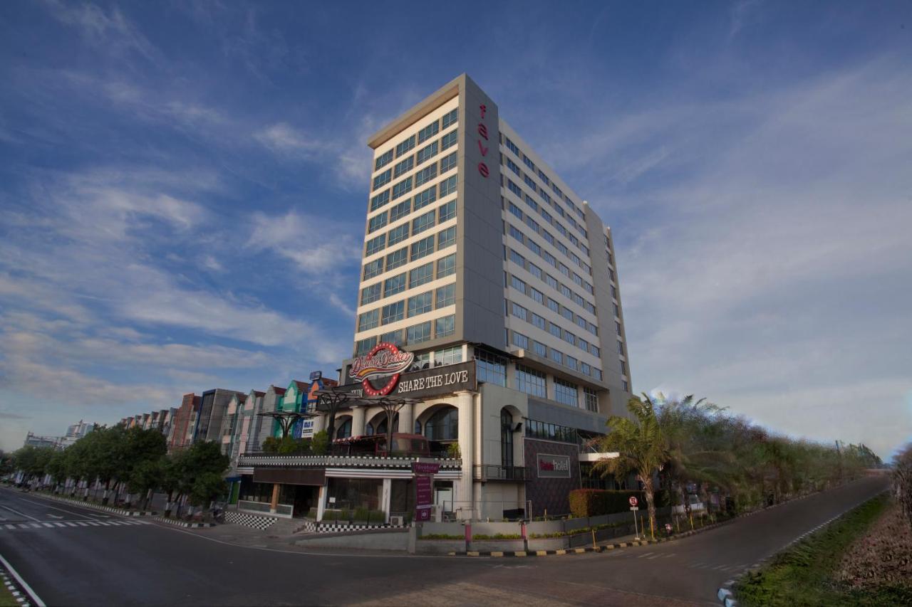 Favehotel Solo Baru Exteriör bild